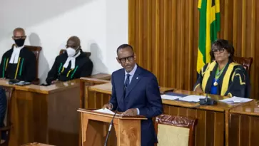 Perezida Kagame yagejeje ijambo ku nteko ishinga amategeko ya Jamayika, anashimangira ingingo zizashingirwaho mu bufatanye bw’ibihugu byombi.