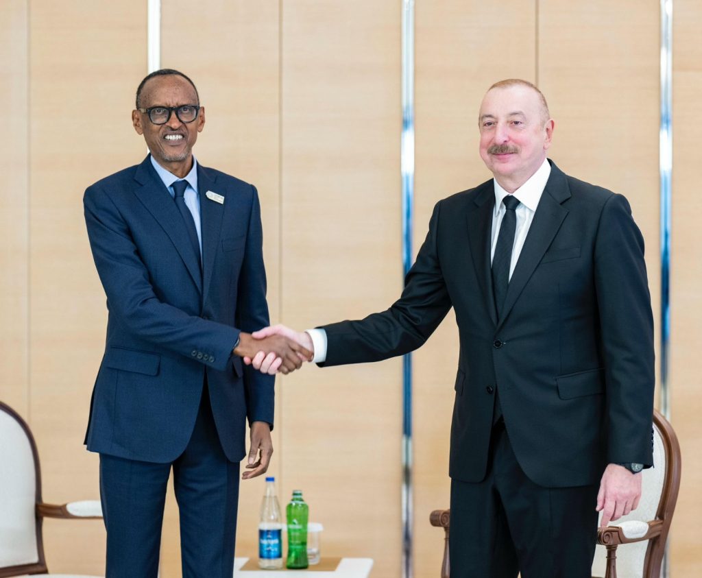 Perezida  Kagame yabonanye na mugenzi we wa Azerbaijan