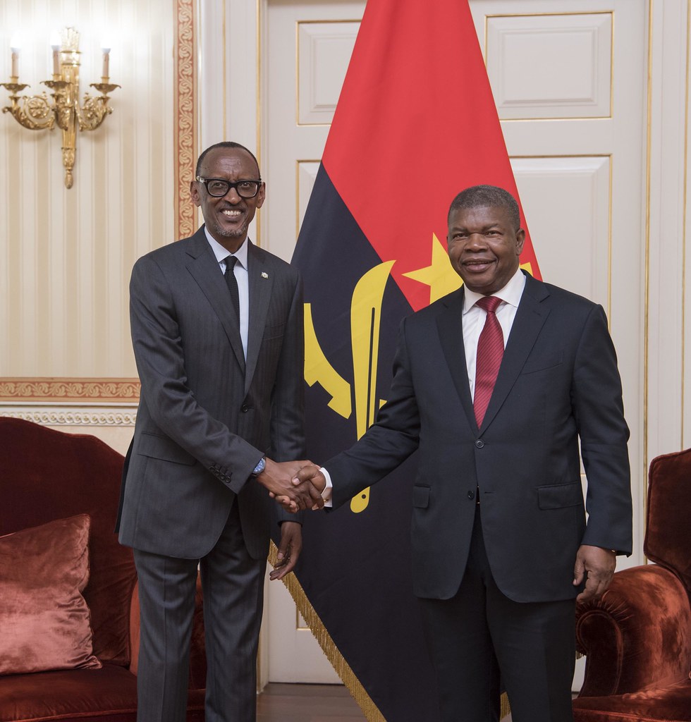 Perezida w’Angola yahamagaye kuri telefoni Perezida Kagame baganira ku bibazo by’umutekano wa RDC